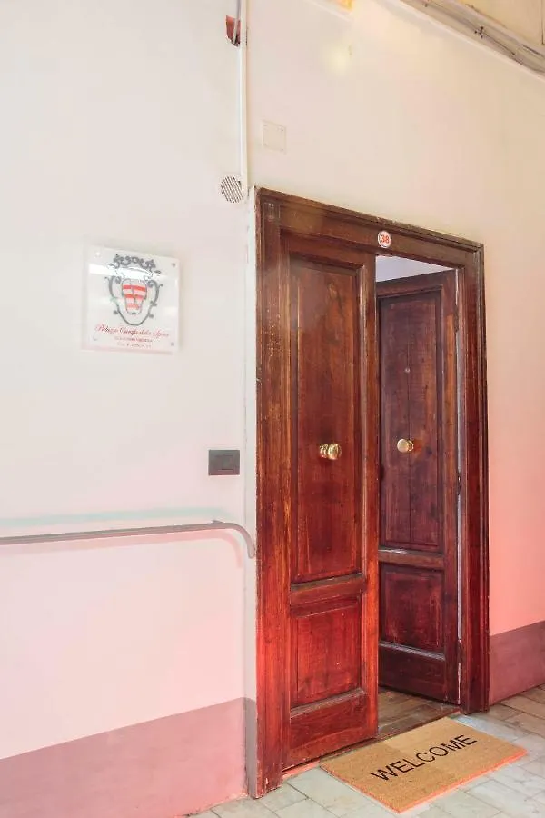 Appartamento Palazzo Carafa della Spina Napoli
